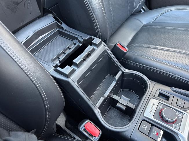 SUBARU Forester Photo 52