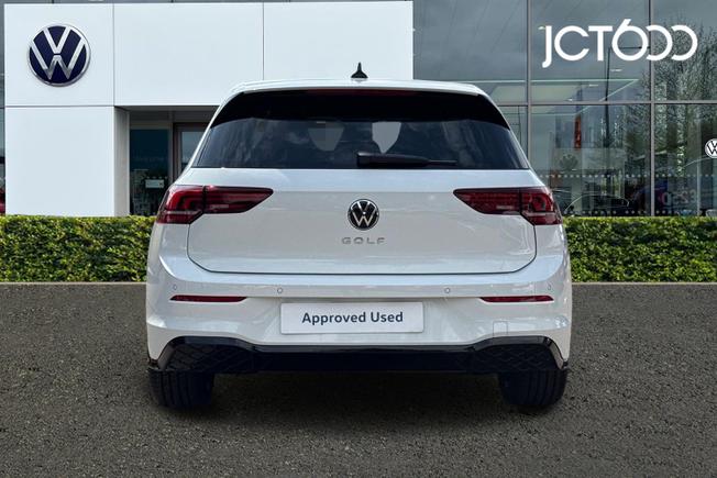 VOLKSWAGEN Golf Photo 7