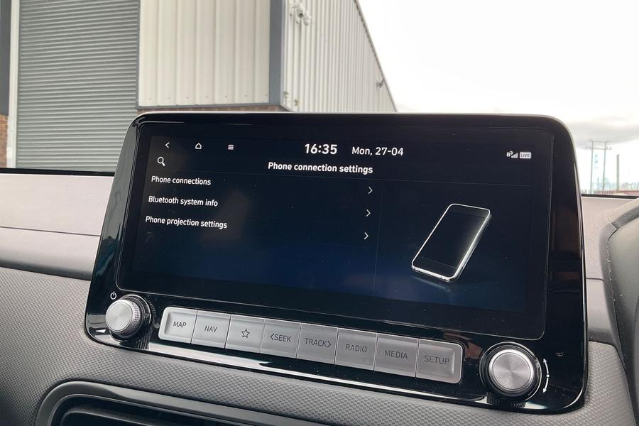 Hyundai KONA Photo autoimg-b66af41e925c21687ed18bf31d1bc7c38500da65.jpg