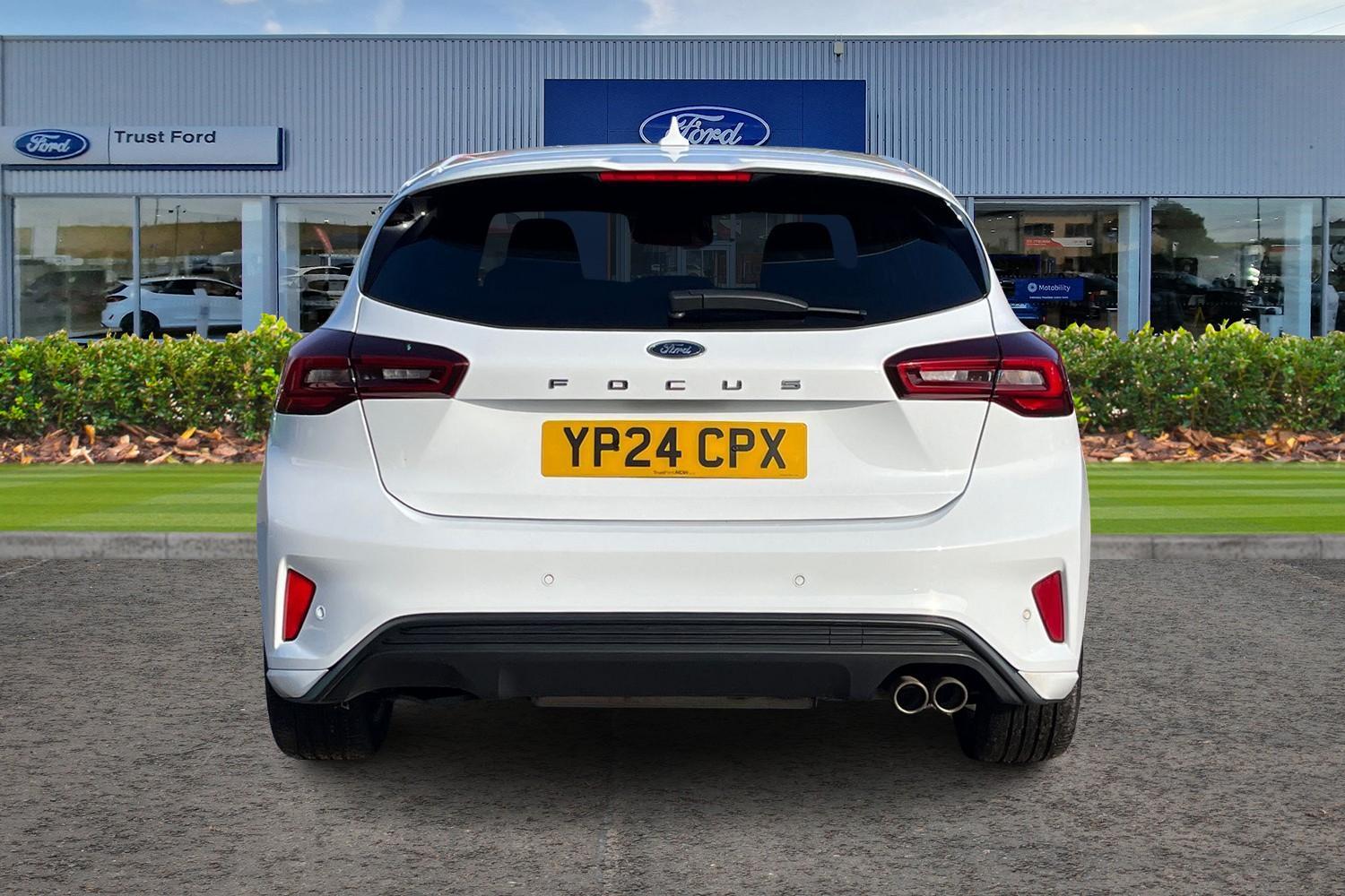Ford Focus Photo 6