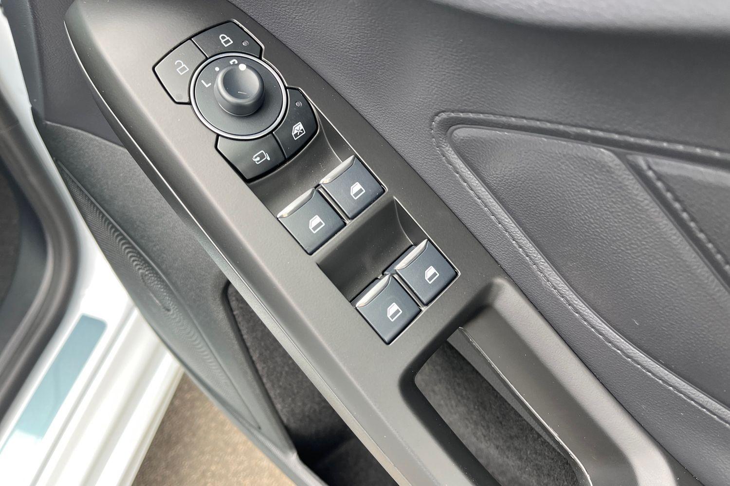 Ford Focus Photo 15