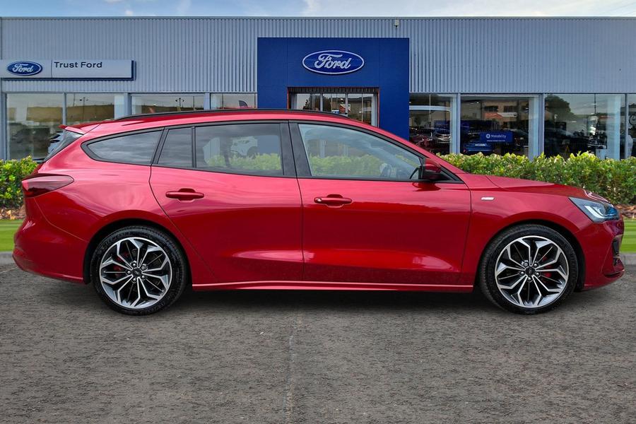 Ford FOCUS Photo autoimg-b67174af09e66027c456008e38e924eee07aa1c0.jpg