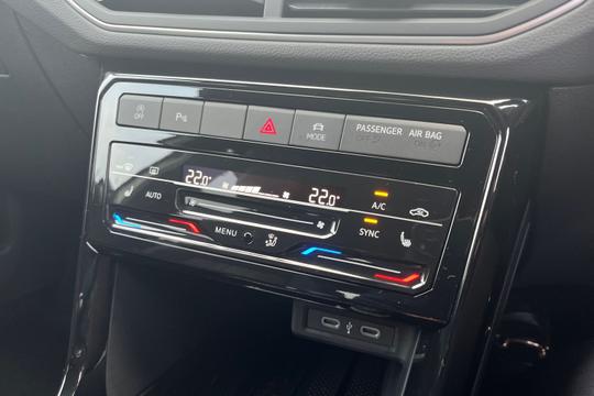 Volkswagen T-cross Photo autoimg-b6757c808d755aeddc858aed7810b2dbac6bf404.jpg