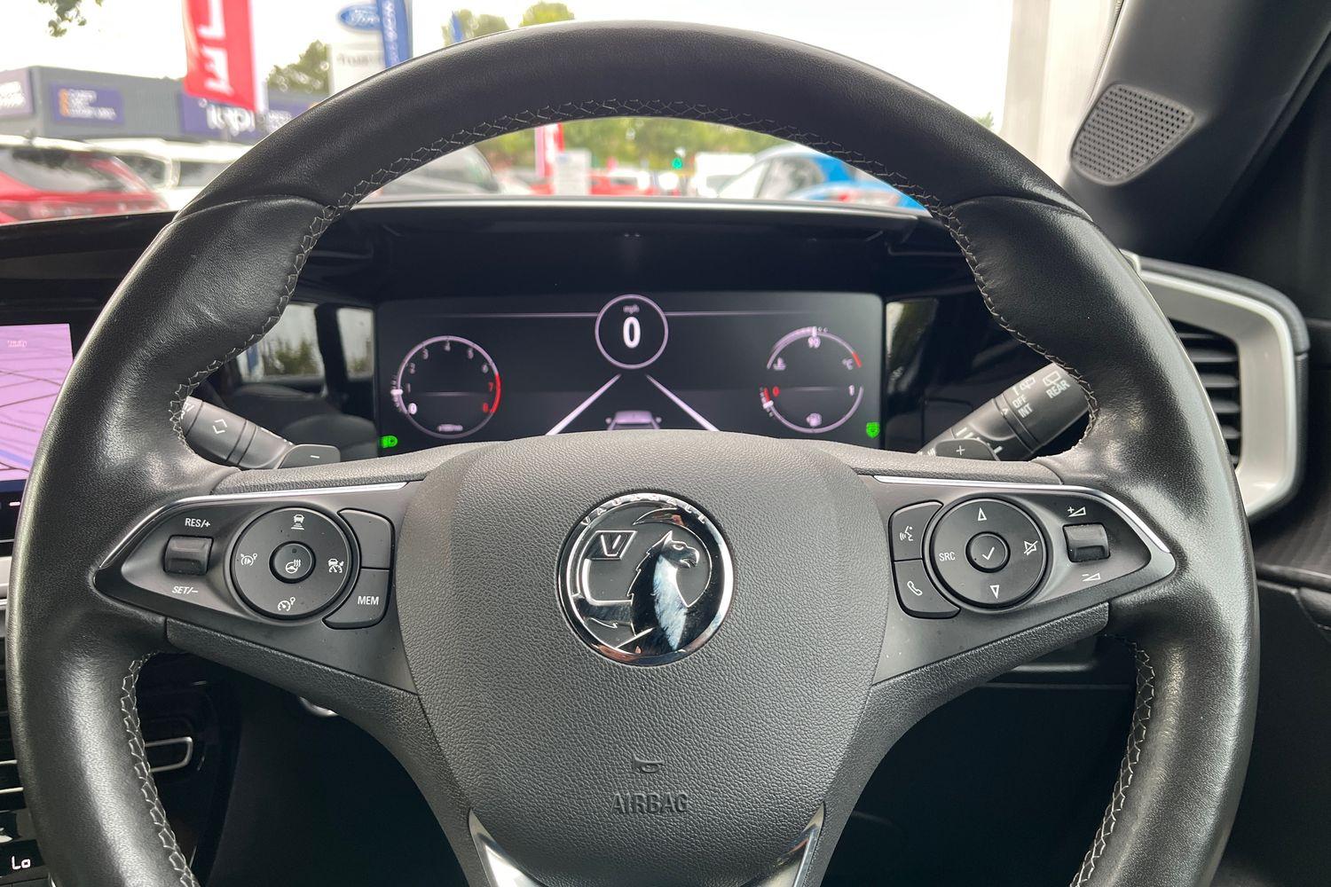 Vauxhall MOKKA Photo 22