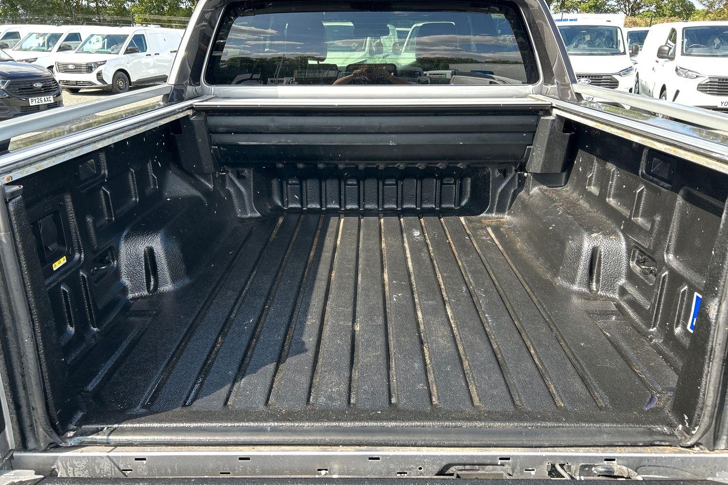 Ford RANGER Photo 4