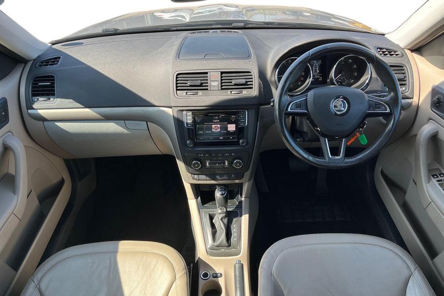 Skoda YETI OUTDOOR Photo autoimg-b677bbfa05af31444e42d5006b2e822110cde97f.jpg
