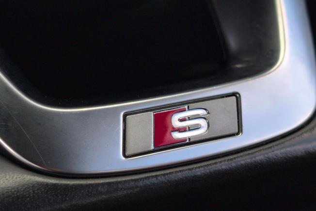 Audi Q7 Photo 35