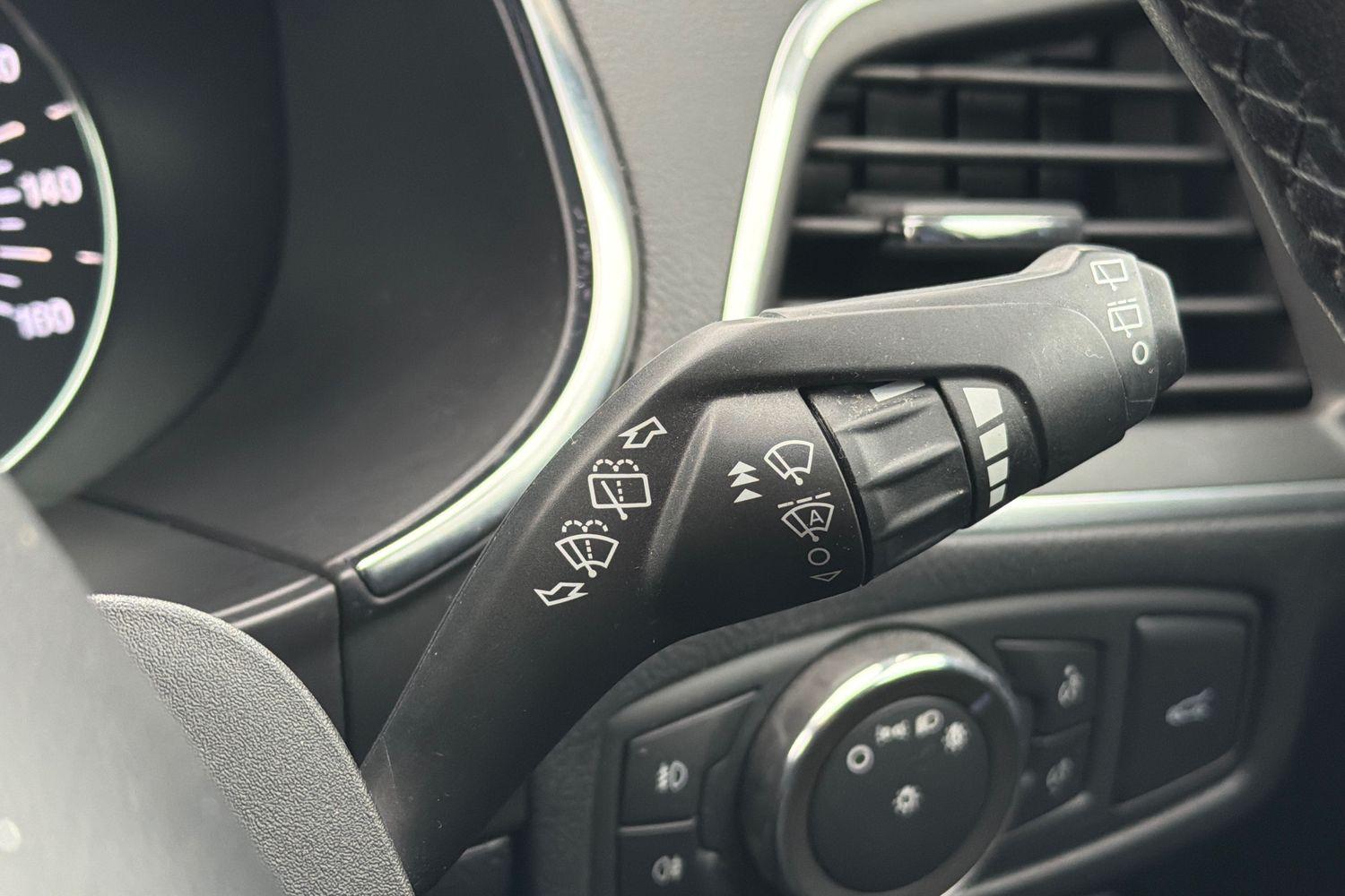 Ford S-MAX Photo 14