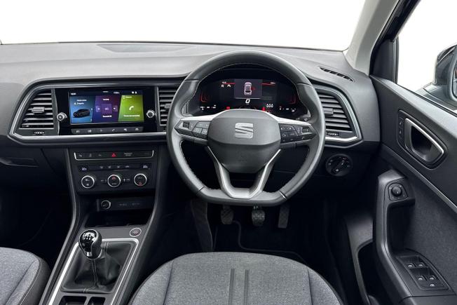 SEAT ATECA Photo 11