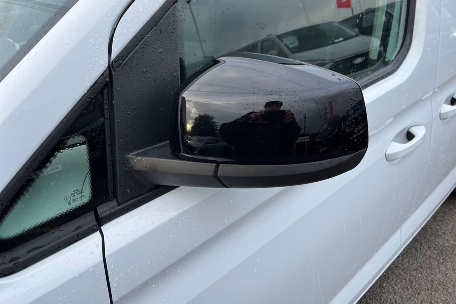 Used Ford TRANSIT CONNECT 21