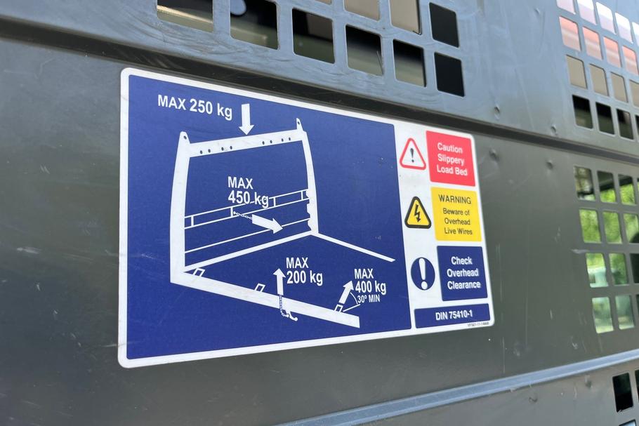 Used FORD TRANSIT YL22ONO 38