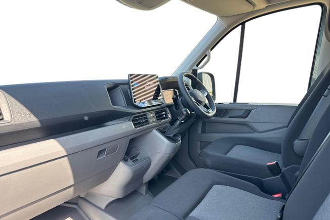 VOLKSWAGEN Crafter Photo 2