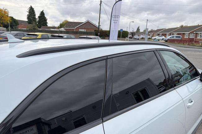 AUDI A4 Avant Photo 57