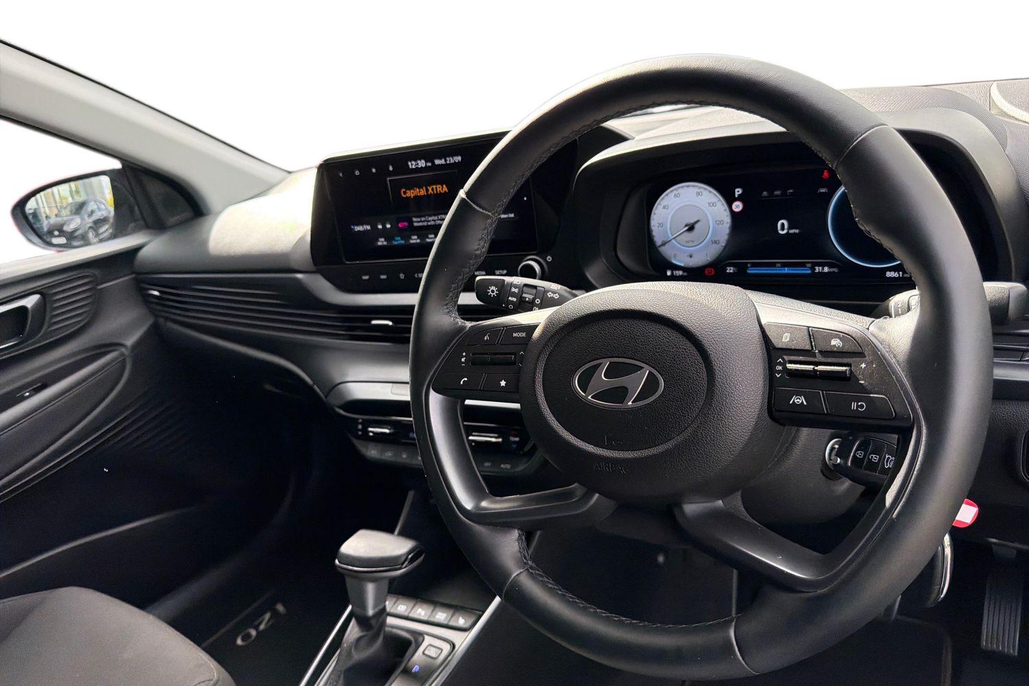 Hyundai i20 Photo 9
