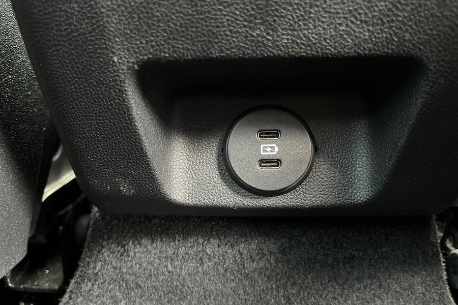 Ford FOCUS Photo autoimg-b68a2ed29a3e948805b1d174243823e092178422.jpg