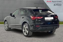 AUDI Q3 Photo 3