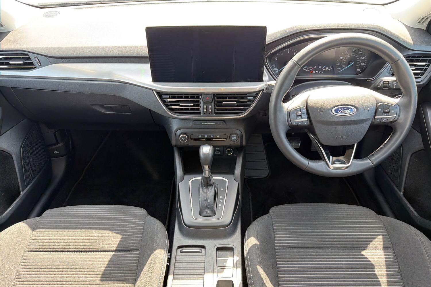 Ford FOCUS Photo 9
