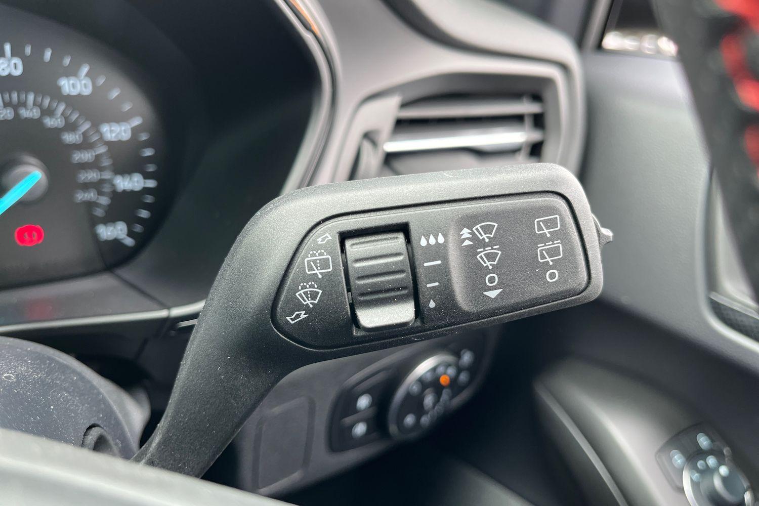 Ford FOCUS Photo 14