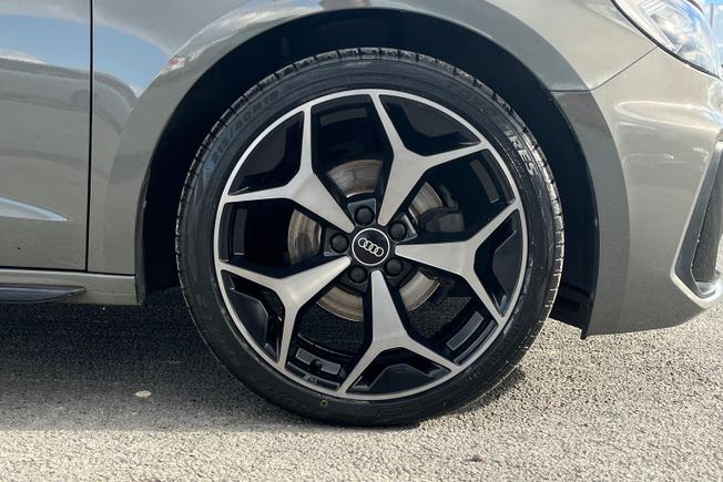 AUDI A1 Photo 5