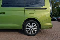 VOLKSWAGEN Caddy Maxi Photo 5