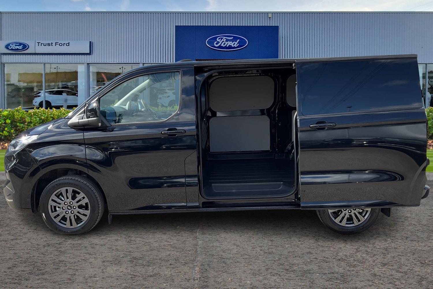Ford TRANSIT CUSTOM Photo 4