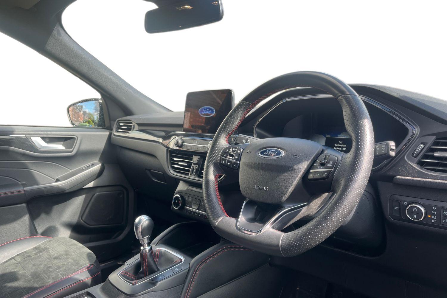 Ford KUGA Photo 8