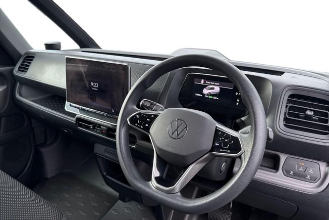 VOLKSWAGEN ID. Buzz Cargo Photo 10
