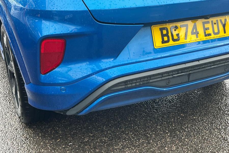 Ford PUMA Photo autoimg-b698d9c2d3af0aef37f0443ae700dace1a36073a.jpg