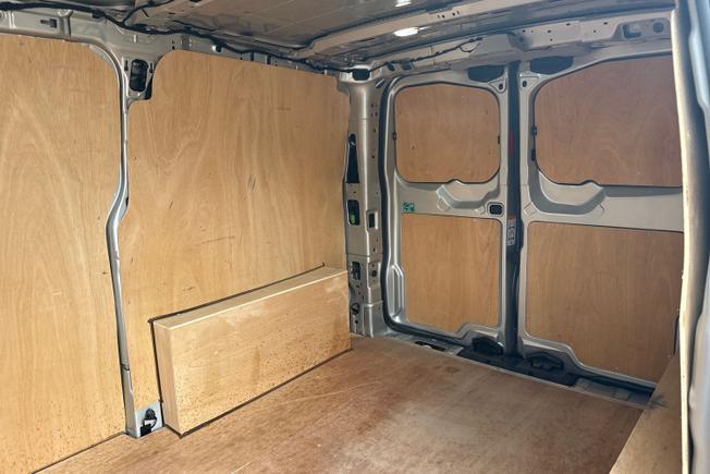 VOLKSWAGEN Transporter Photo 9