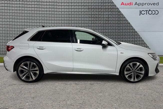 Audi A3 Photo 4