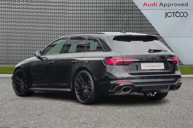 AUDI Rs4 Avant Photo 3