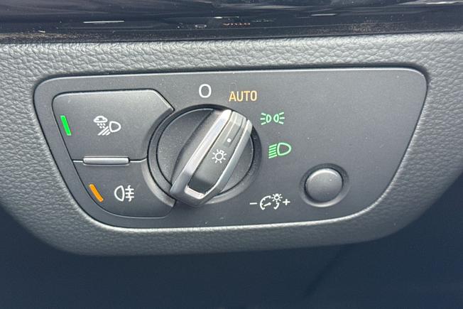 AUDI Q5 Photo 32