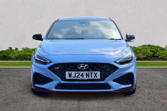 Hyundai i30 Photo autoimg-b6a5982fb468bd6ad20d5d8e3bafa3d7591c674c.jpg