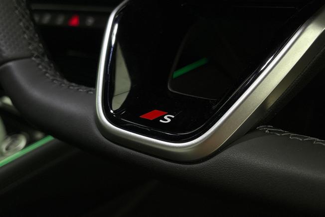 AUDI Q3 Photo 26