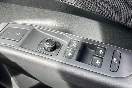 Volkswagen T-roc Photo autoimg-b6ab84465f4b56bc43ebc781ecae7689dab38729.jpg