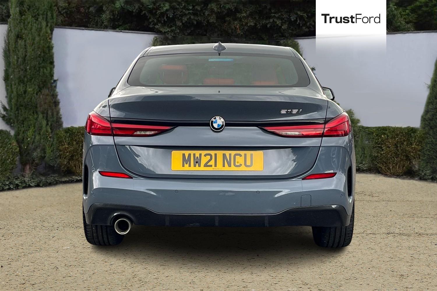 BMW 2 SERIES Photo 6