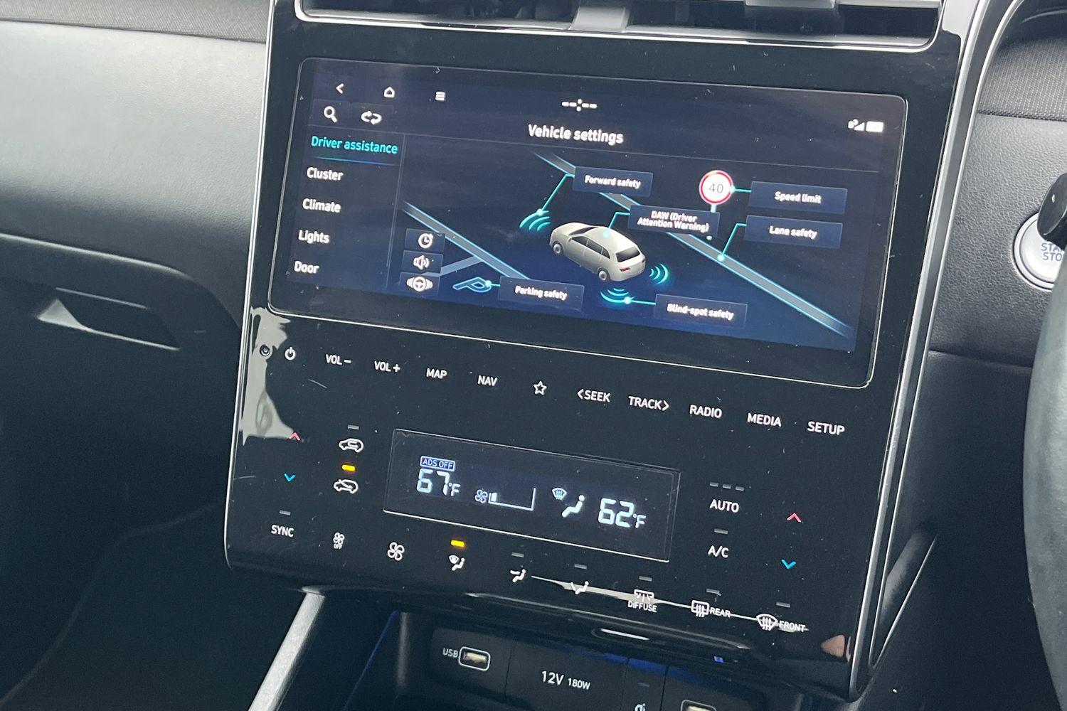 Hyundai TUCSON Photo 35