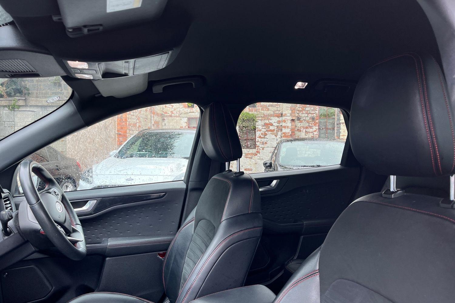 Ford KUGA Photo 18