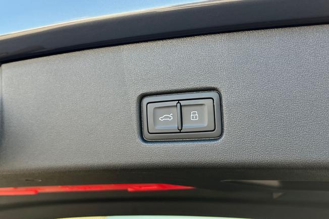 Audi Q4 Photo 61