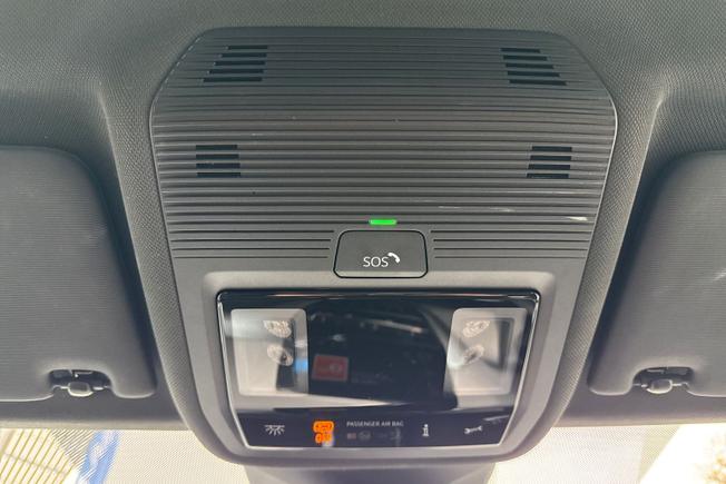 VOLKSWAGEN ID.4 Photo 27