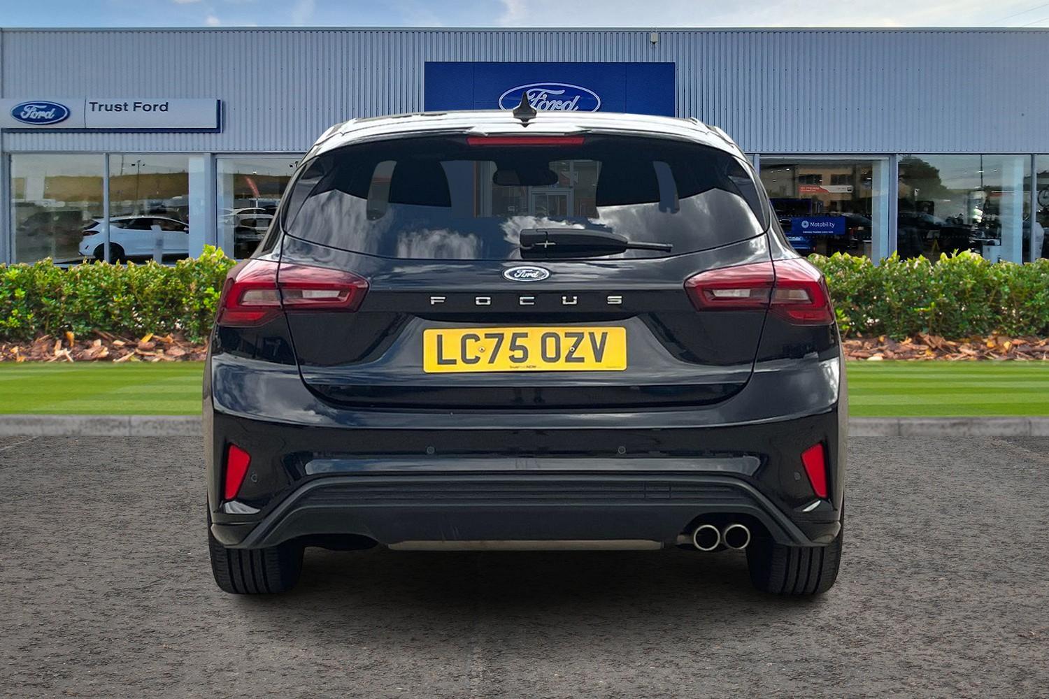 Ford Focus Photo 6