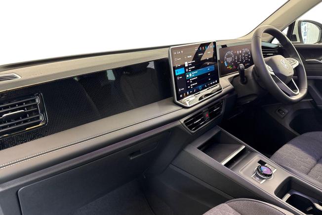 VOLKSWAGEN Tiguan Photo 2