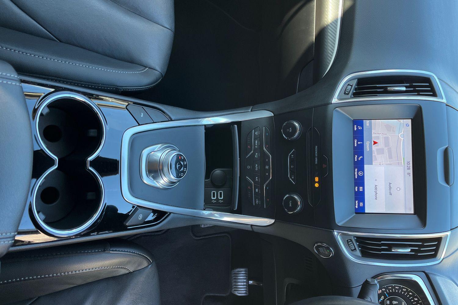 Ford S-Max Photo 32