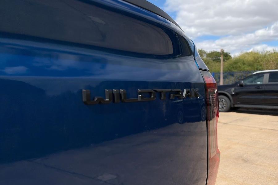 Ford RANGER Photo autoimg-b6c82a341a53e96332ddf8659b3710af4421a11c.jpg
