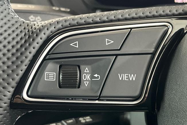 AUDI Q2 Photo 16