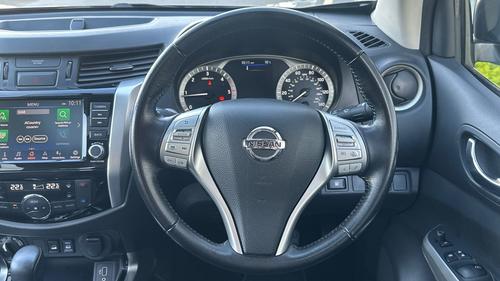 Nissan Navara Photo autoimg-b6cbcbeba2f4a462c5977b47705512087760afa3.jpg