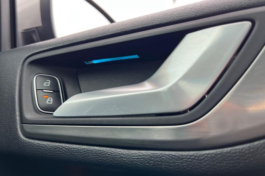 Ford Focus Photo autoimg-b6cd9972b81f76af8e560dacfc852d9ceaddcb40.jpg