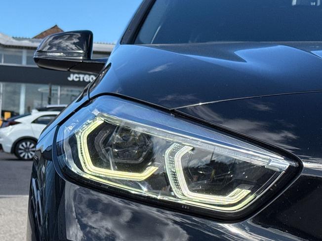 BMW 1 Series Photo 26
