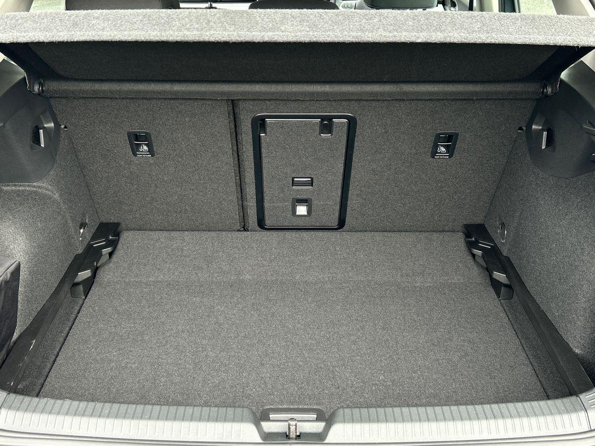Volkswagen Golf Photo autoimg-b6d7aa25c2dddd34ce84bad42223adc05ec8f4f7.jpg