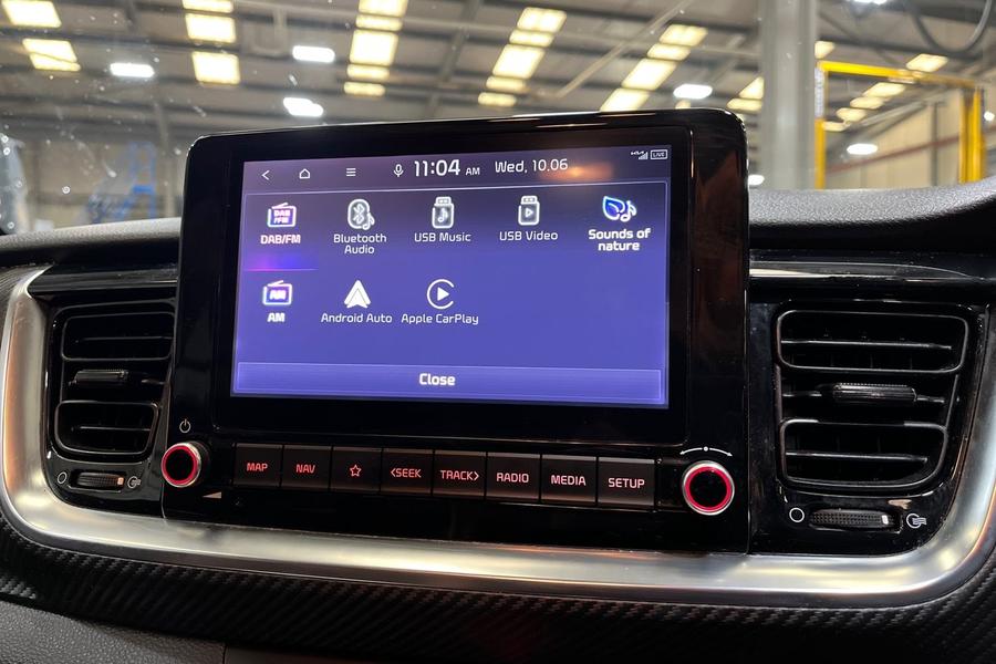 Kia STONIC Photo autoimg-b6dc74a6eb8e9c1e1de1ef9fc8a69728b7cfcf29.jpg